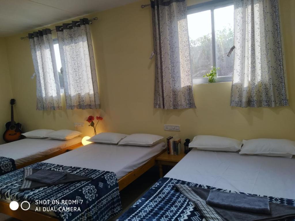 Villa Mars Jungle Adventure Stud Farm With Private Jacuzzi Narsinge Habitación foto