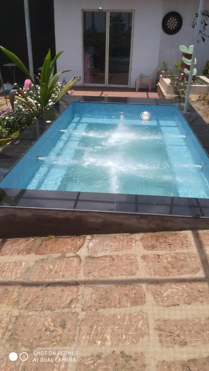 Villa Mars Jungle Adventure Stud Farm With Private Jacuzzi Narsinge Exterior foto